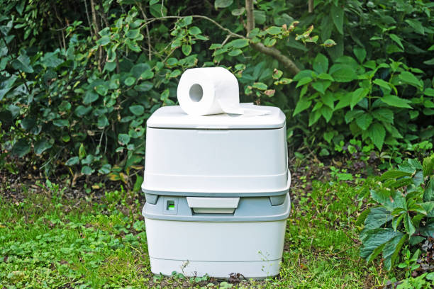 Best Luxury portable toilet rental  in Van Buren, MO